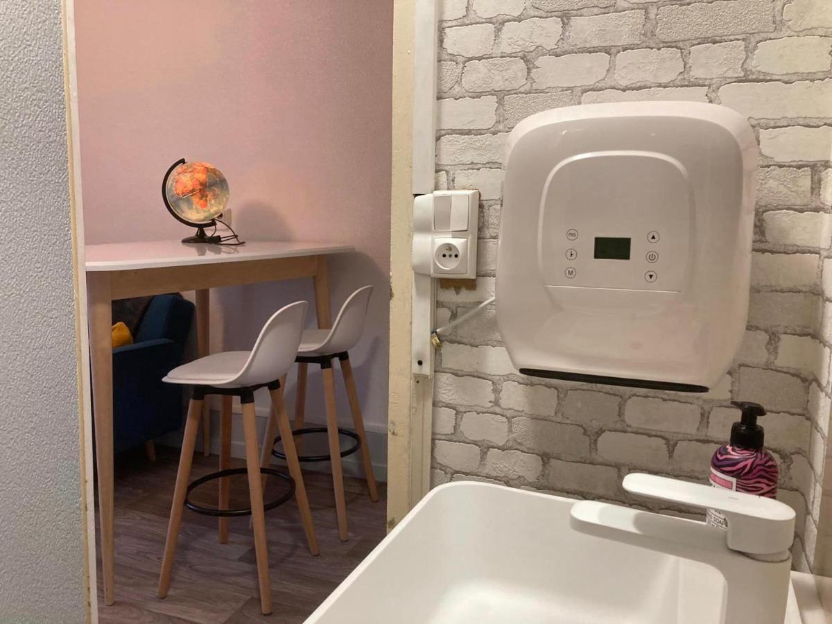Ferienwohnung Le Voyageur Besançon Exterior foto