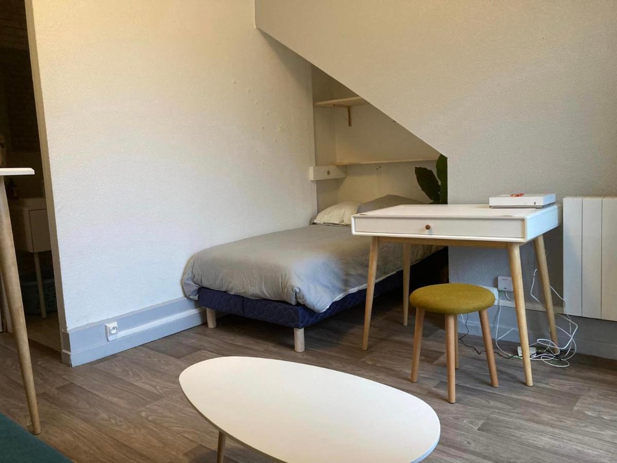 Ferienwohnung Le Voyageur Besançon Exterior foto