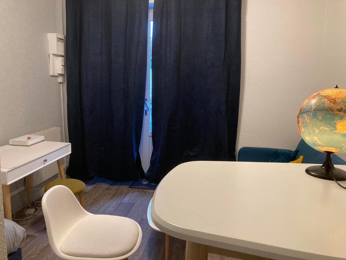 Ferienwohnung Le Voyageur Besançon Exterior foto